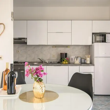 Appartement Nela *