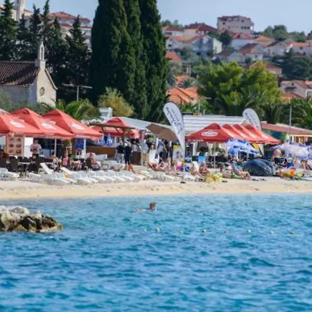 Nela Trogir
